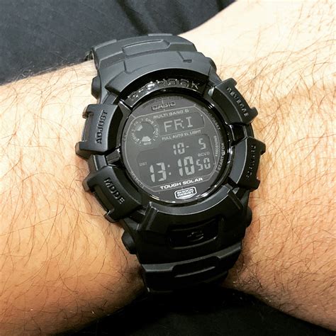 tactical watches for law enforcement